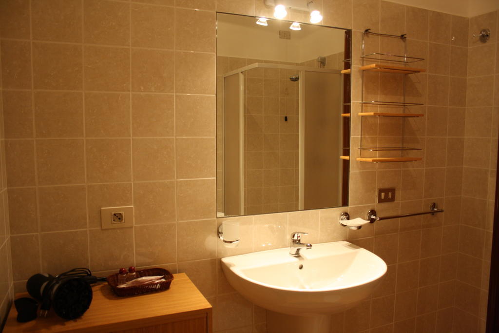 La Casa Del Nonno Bed & Breakfast Alberobello Room photo