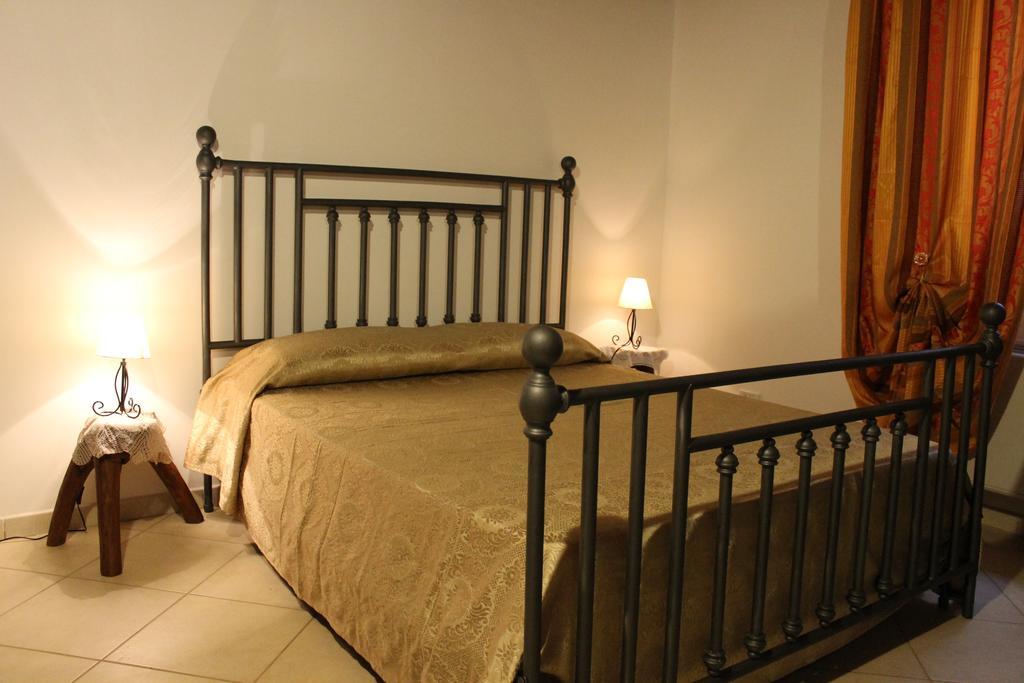 La Casa Del Nonno Bed & Breakfast Alberobello Room photo