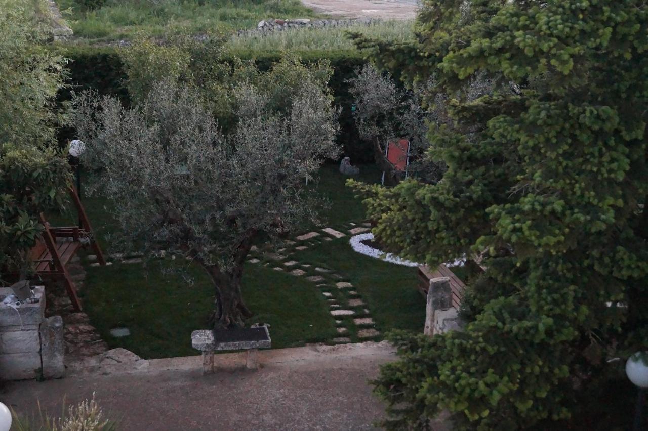 La Casa Del Nonno Bed & Breakfast Alberobello Exterior photo